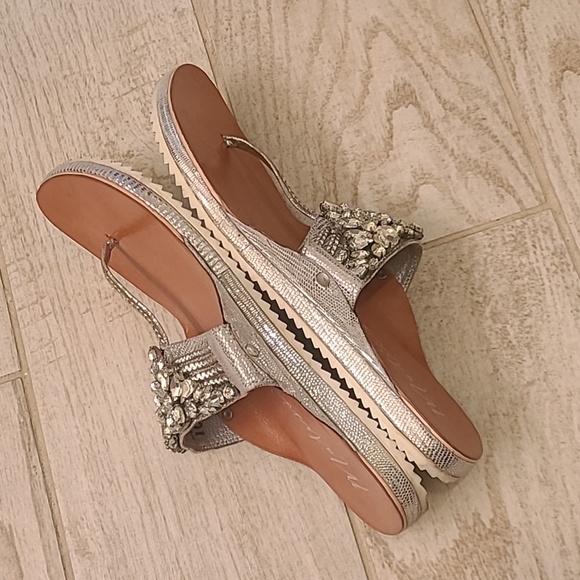 Matisse Silver BLING Leather Sandals in a Size 10! VGUC! - Picture 6 of 7